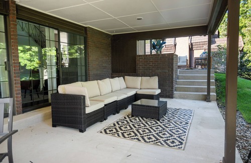 Hampden South Casa | Luxury Furnished 4BR Home w/Pool & Tennis Access near Denver Tech Center