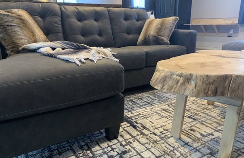 Oro-Medonte Casa | Luxury Guest House With Private Hot Tub and Trails