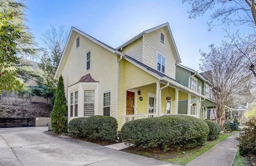 Poncey-Highland Casa | Luxury Hideaway in Atlanta’s Best Neighborhood – 3BR, Walkable, World Cup-Ready