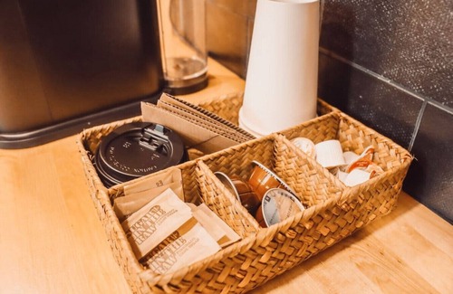 South Bloomingville Cabina | Sonder Ridge Secluded Hocking Hills Cabin w/ hot tub, stargazing, close to hikes, firepit, fireplace