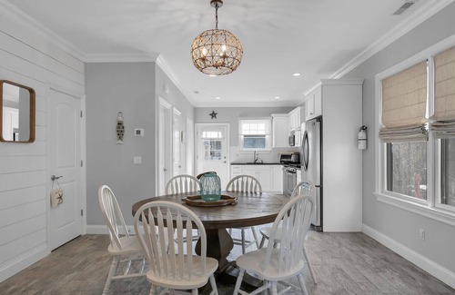 Manasquan Casa | Luxury Home 1 Block from North End Beach!