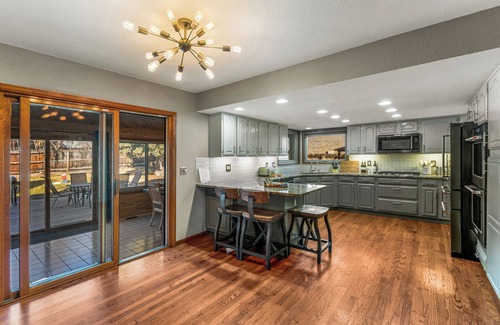 Scenic Heights Casa | Luxury Home / Hot Tub / Theater / 4,500 Sq. Ft. / Near Olde Town Arvada