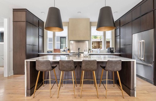 Green Hills Casa | Luxury Home in Green Hills - Pool, Garage, Sauna, HotTub