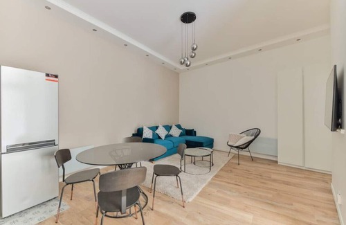 Quartier de la Porte-Saint-Denis Apartamento | Luxury Home in Heart of Paris!opera/eurostar 6pers