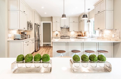 Boyne City Casa | Construido en 2018: casa 5BR en Boyne Mountain comunidad cerrada duerme hasta 18