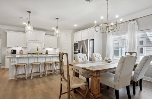 Gulfport Casa | Luxury Home Walk to Beach / Restaurants EV Charger / new construction built 2022