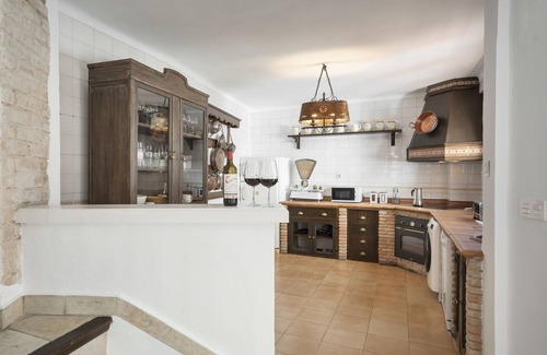 Illora Villa | Casa de lujo en Íllora - 6 habitaciones, terraza, Wi-Fi