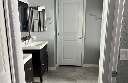 Val Vista Lakes Casa | Luxury House in ValVista Lakes