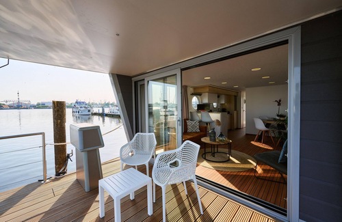 Dinteloord Alquiler De Eote | Luxury Houseboat