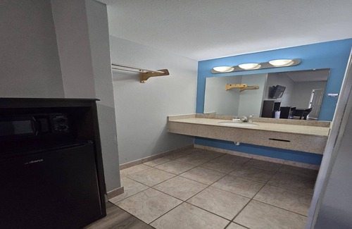 Nacogdoches Hotel | Luxury Inn & Suites and RV Park