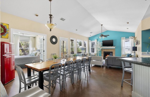 Apache Shores Casa | Luxury Lake Estate with Pool and Amazing Outdoors!