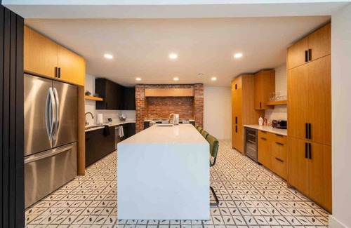 Afton Casa | Luxury Lake Living on Grand main