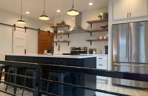 Le Mars Apartamento | Luxury Living in Downtown Le Mars