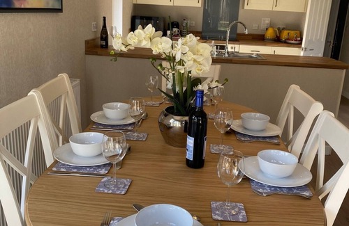 Ryther Apartamento | Lujoso-Lodge-With Hot Tub-Vista al bosque-Baño privado con ducha