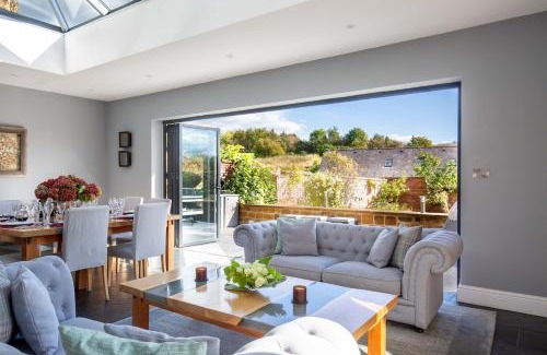Garforth Casa | Luxury Manor House in the Oxfordshire Cotswolds