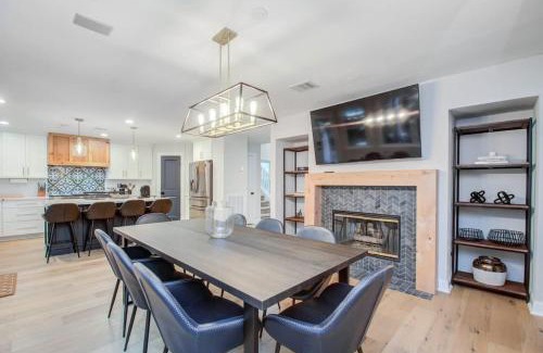 Alden Bridge Casa | Luxury Mansion Dream Home - 6 Bed Pool Grill