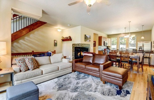 Rendezvous Casa | Luxury Mountain Chalet 68 I Great Views I Best Price I Discounted Attractions