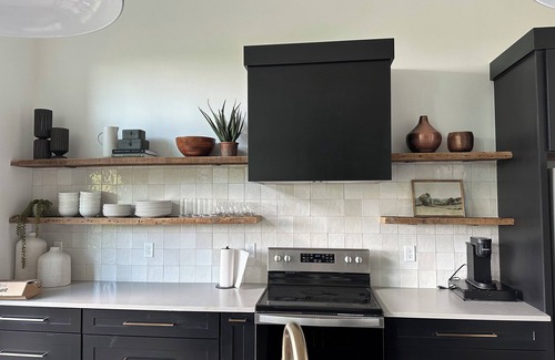 Cherokee Casa | Luxury Mountain Home with Hot Tub and Stunning Views