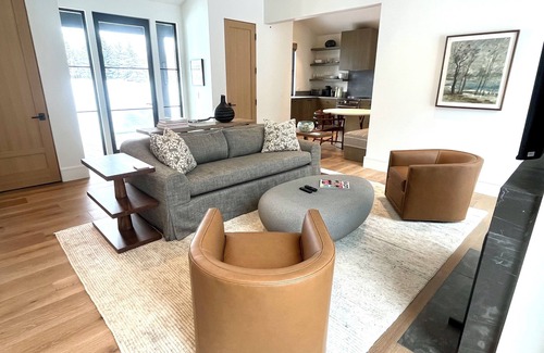 Sun Valley Casa | Bigwood River Retreat - Luxury Guest House on 5 Acres with Private River Access