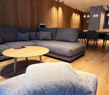 El Tarter Apartamento | Luxury Mountain Stay in Andorra Acces to Pool Sauna and Gym Near to Hikes l by BonesVacances