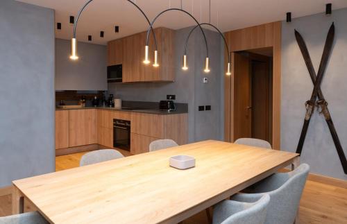 El Tarter Apartamento | Luxury Mountain Stay in Andorra Acces to Pool Sauna and Gym Near to Hikes l by BonesVacances