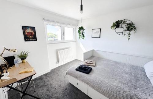 Middlesbrough Casa | Luxury Nest 10 Guests Free Parking Middlesbrough