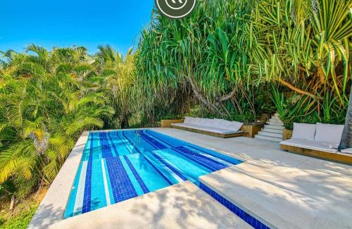 Chamela Casa | Luxury Oceanfront Villa - Private Beach - Pool