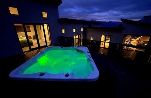 Fernhill Casa | Luxury On Wynyard 4 Bedrooms Stunning Views