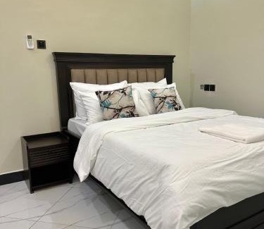 Sinza Apartamento | Luxury one bedroom apartment
