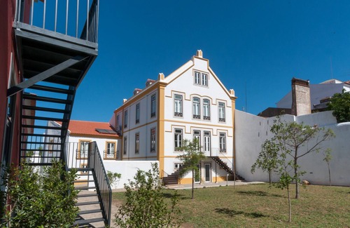 Montemor-o-Novo Apartamento | Palacio de lujo con una fábrica de chocolate