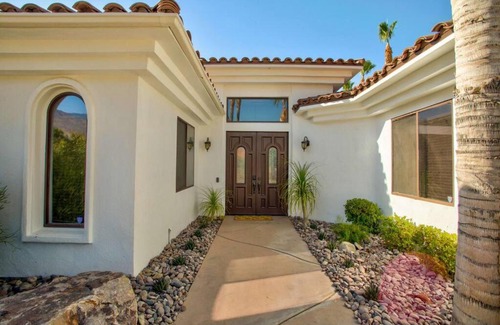 Palm Springs Casa | Luxury Palm Springs Retreat w/Heated Pool & Spa
