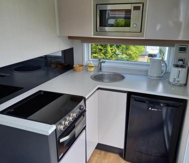 Pentre Berw Otro | Luxury Pods at Mornest Caravan Park, Anglesey