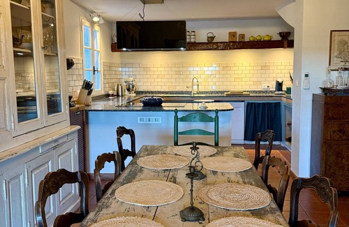 Cotignac Casa | Luxury Provence Bastide, Sleeps 12 with Pool