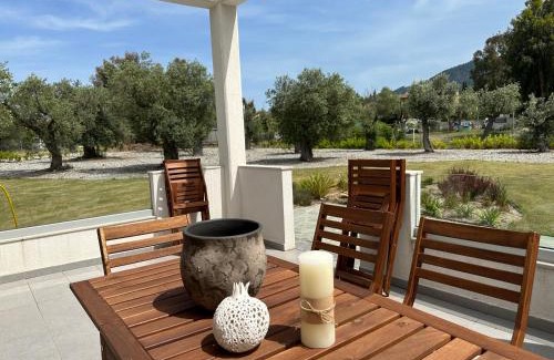 Vourvourou Villa | Luxury rental villa for 14 people