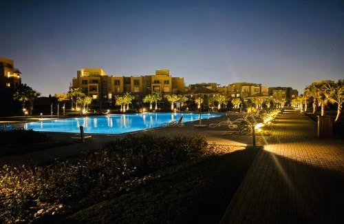 Sheikh Zayed City Apartamento | Luxury resort living Palm Parks Sheikh Zayed City