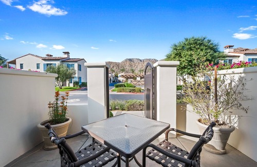 La Quinta Villa | Luxury Resort Villa -12 Pools /11 Hot Tubs/ Patio