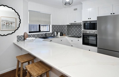 Twin Waters Apartamento | LUXURY RIVERFRONT ESCAPE