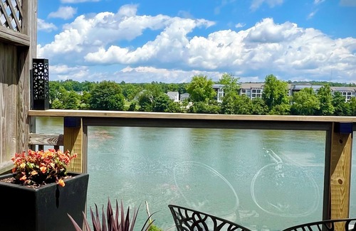 North Augusta Casa | Luxury Riverhouse Downtown