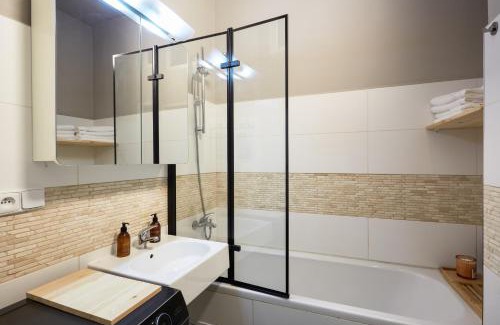 Podoli Apartamento | Luxury riverside apartment