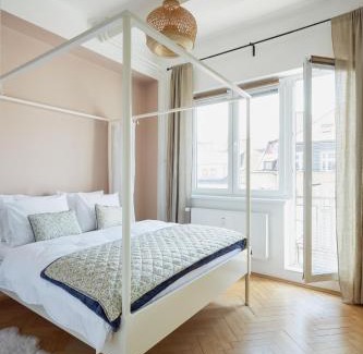 Podoli Apartamento | Luxury riverside apartment
