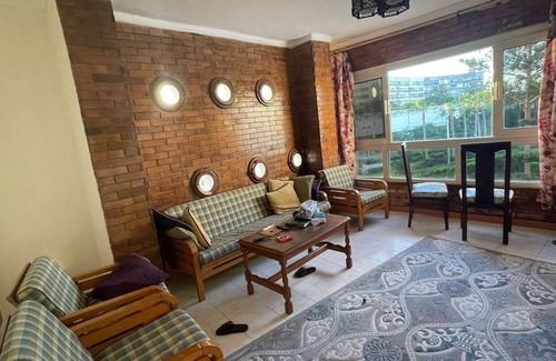 Al-Muntazah Chalet De Esquí | Luxury Sea View Chalet .. Maamourah