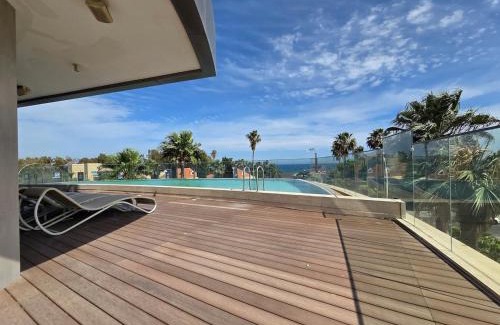 Germasogeia Apartamento | Luxury Seaview Escape 3bd in Limassol Skyscraper