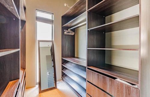 Lynnwood Ridge Casa | Luxury Smart 3bed Home