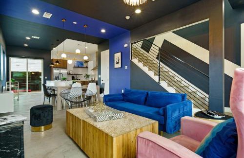 Montopolis Casa | Luxury Stay Near Downtown & Airport!