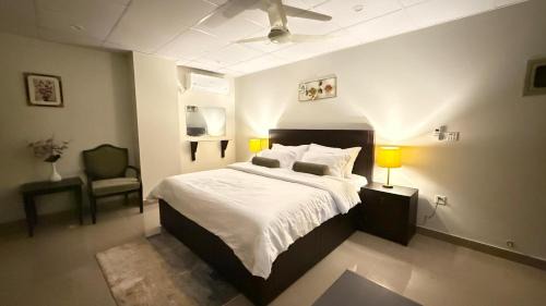 Lahore Apartamento | Luxury Studio Apartment Near Lahore Airport