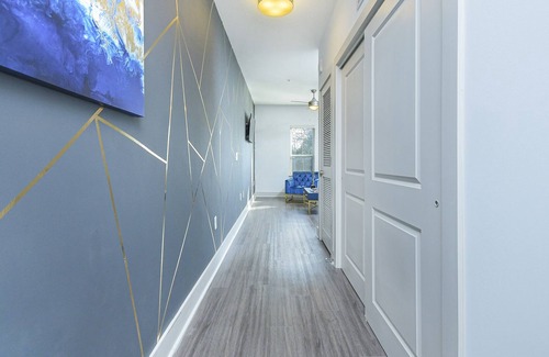 Loring Heights Apartamento | Luxury Suite | West Midtown | Free Parking