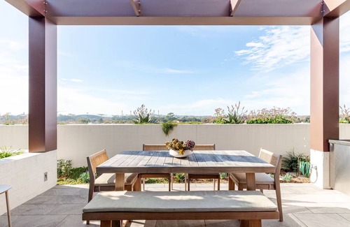 Redfern Apartamento | Luxury Sydney Penthouse – 3 Bed, 3 Bath, 3 Car | Near Crown St & CBD