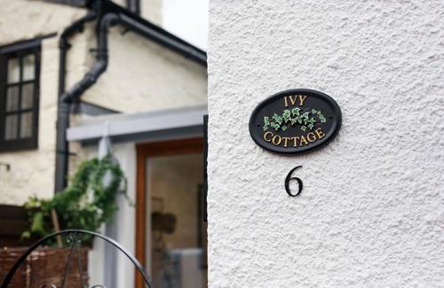 Ilsington Cabaña | -Luxury Thatched Cottage- Dartmoor, Devon