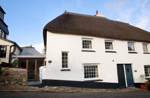 Ilsington Cabaña | -Luxury Thatched Cottage- Dartmoor, Devon