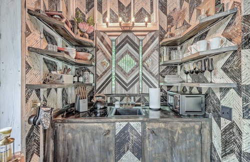 Wadmalaw Island Apartamento | Luxury Treehouse. Pets ok,